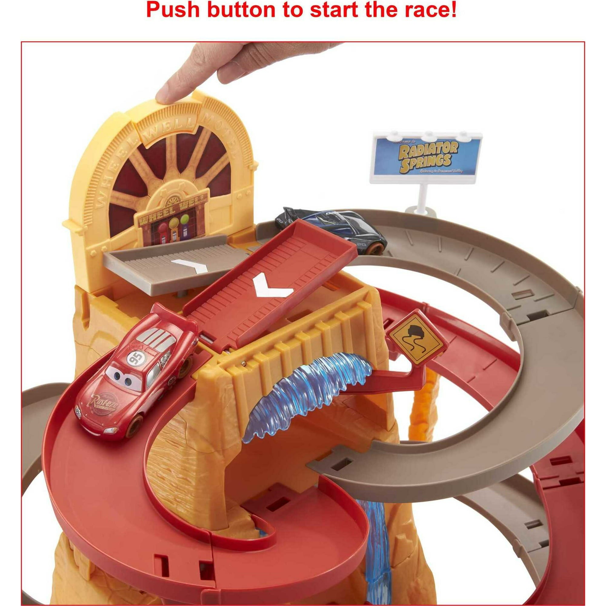Cars Radiator Springs Mountain Race Playset with Two Vehicles