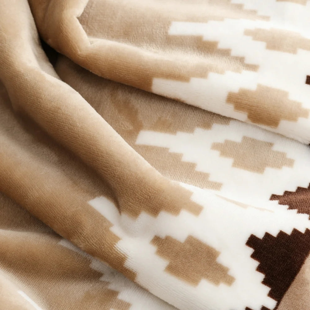 Better Homes & Gardens Oversized Velvet Plush to Faux Fur Throw Blanket