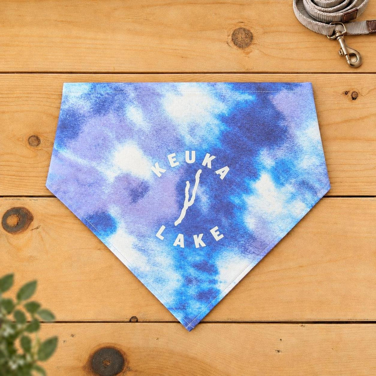 Keuka Lake dog bandana, Blue Sky tie-dye pattern