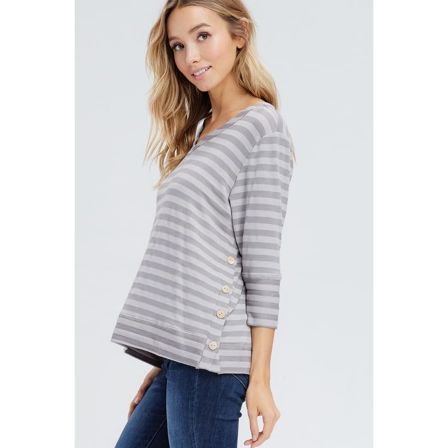 Women's 3/4 Sleeve V-Neck Button Detail Top - Keuka Outlet