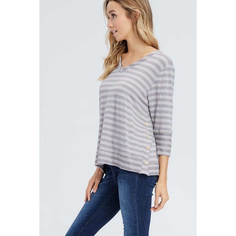 Women's 3/4 Sleeve V-Neck Button Detail Top - Keuka Outlet